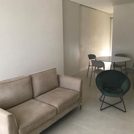 Lido Mare By Massi Apartment Лидо Ди Камайоре Екстериор снимка