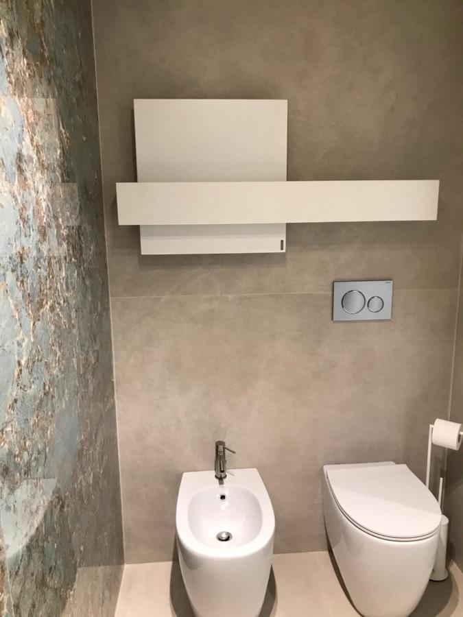 Lido Mare By Massi Apartment Лидо Ди Камайоре Екстериор снимка